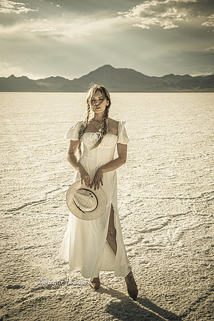 230805_Elena Salt Flats_043
