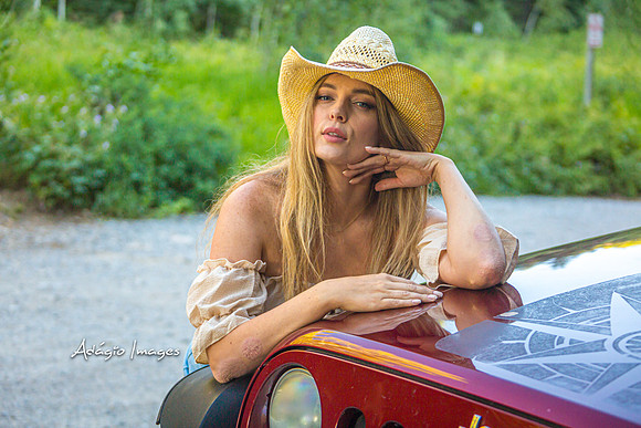 Jeep Girl Elena