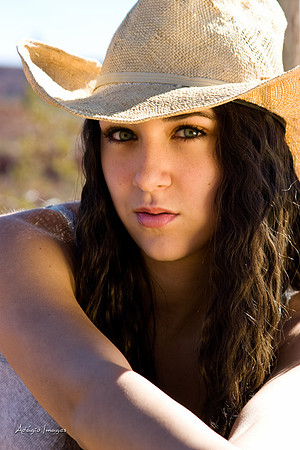 Mercedies - Cowgirl