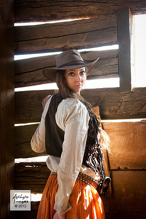 Adrienne - Gunslinger