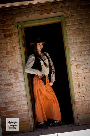 Adrienne - Gunslinger
