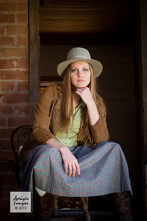 ShaeLee - Gunslinger