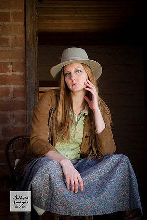ShaeLee - Gunslinger