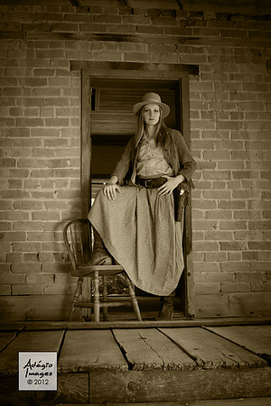 ShaeLee - Gunslinger