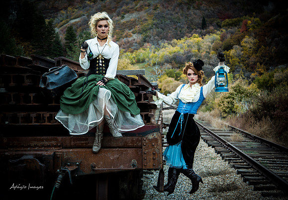 Steampunk - Kyrie & Jessica