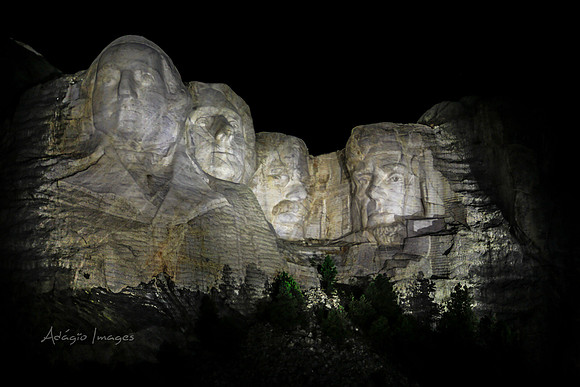 Mt Rushmore at Night