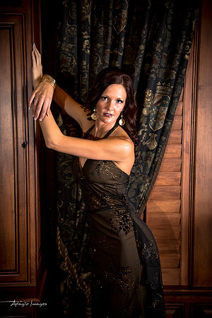 Crystal - Tall, dark dress, and gorgeous!