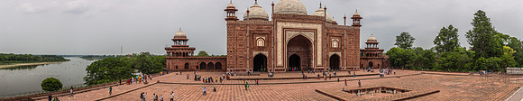 170708_India Taj Mahal_1255-Pano