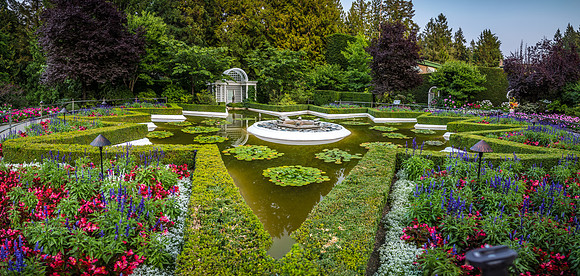 170801_Butchart_4474-Pano