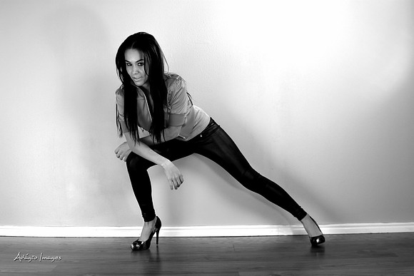 modeling, poses