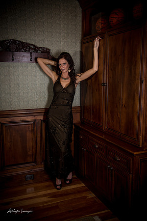 Crystal - Tall, dark dress, and gorgeous!