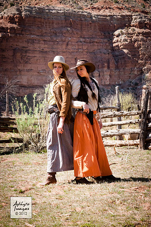 Gunslingers Adrienne and ShaeLee